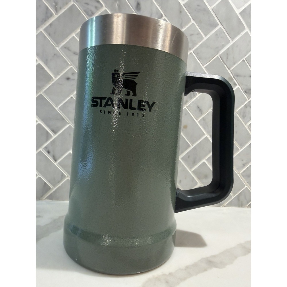 Stanley Adventure Big Grip Beer Stein Hammertone Green 24oz Vacuum Insulated